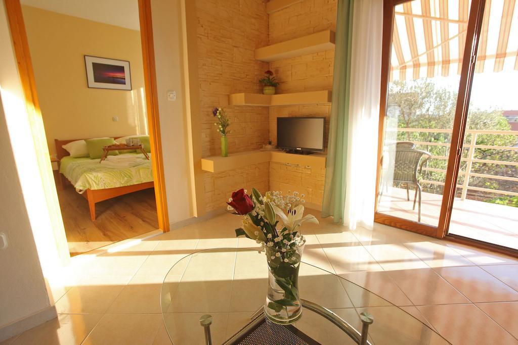 Apartments Villa Mareta Sukosan Room photo